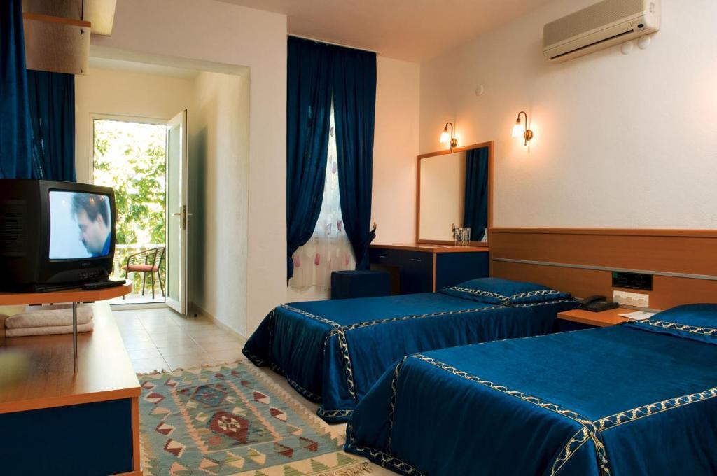 Ayvalik Beach Hotel Habitación foto